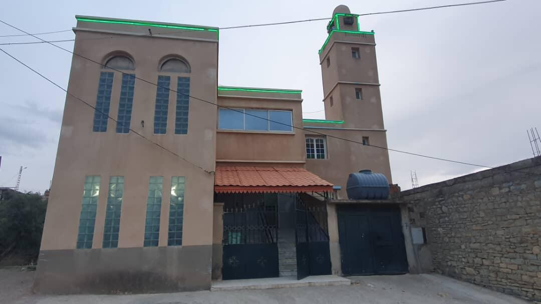 مسجد السلام قرية ويزران