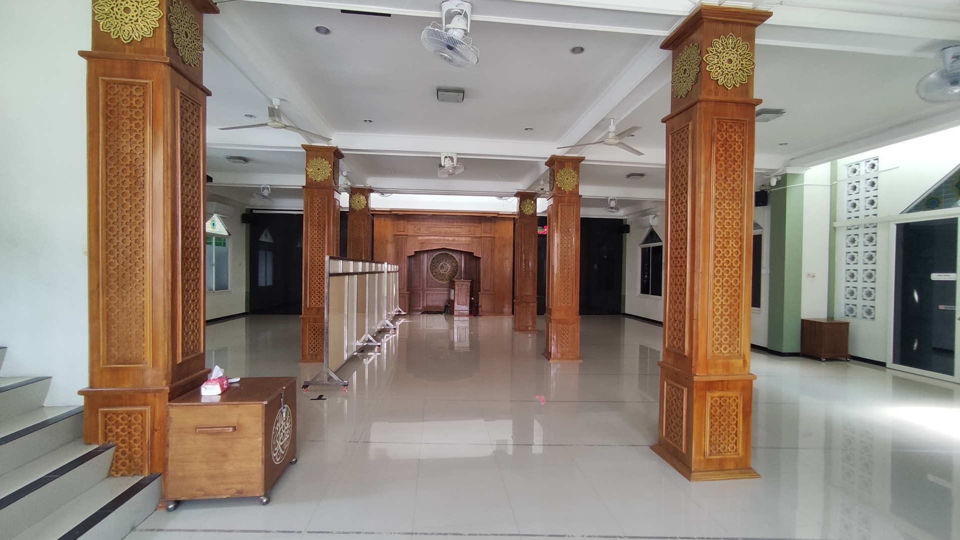 Masjid Baiturrahiim