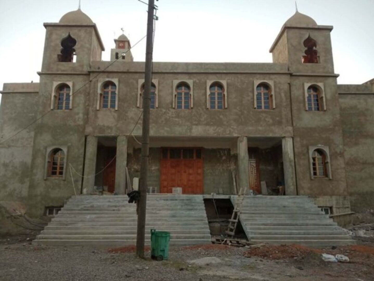 مسجد الفردوس الروينة