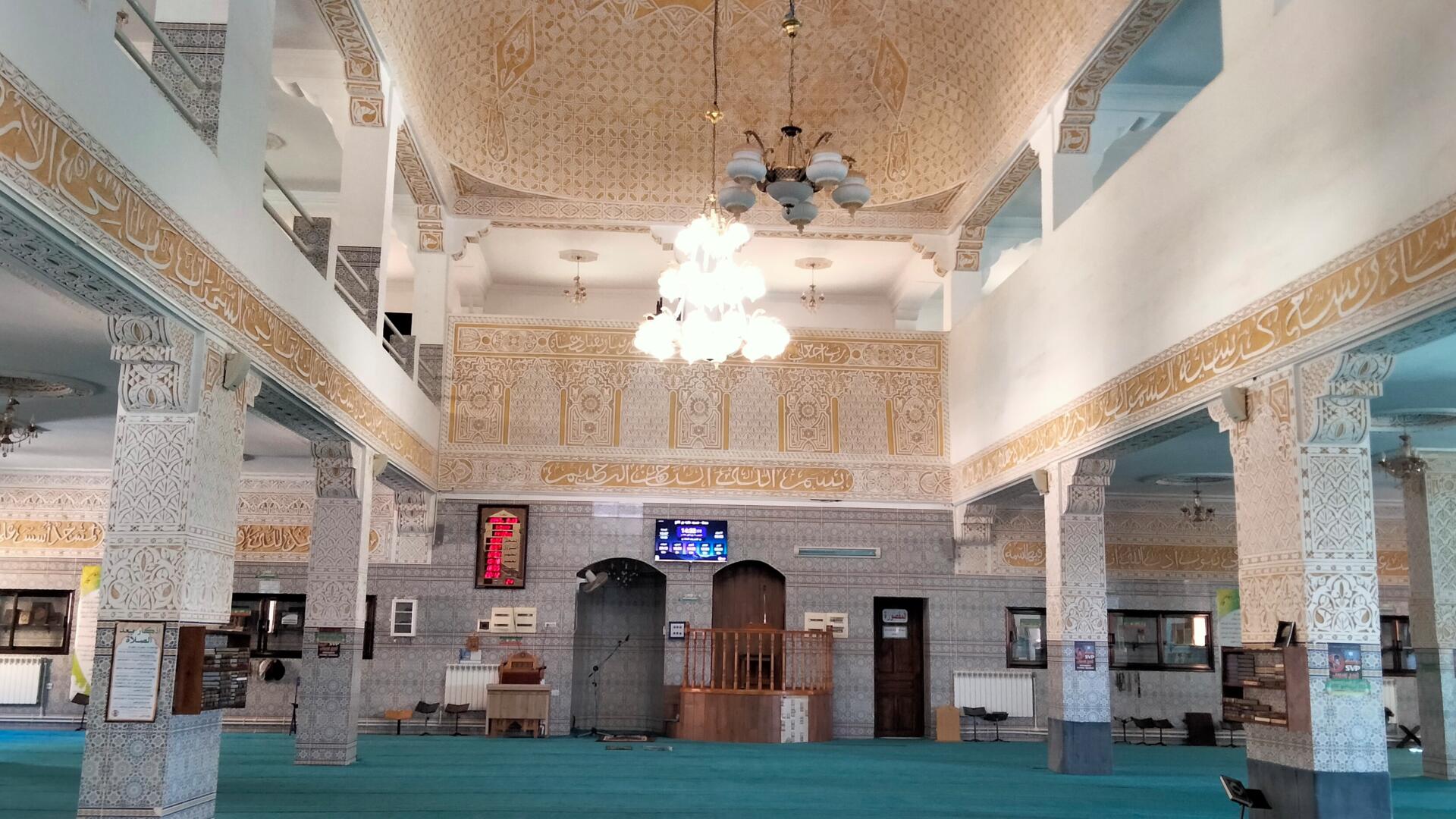 مسجد عقبة بن نافع بلقايد