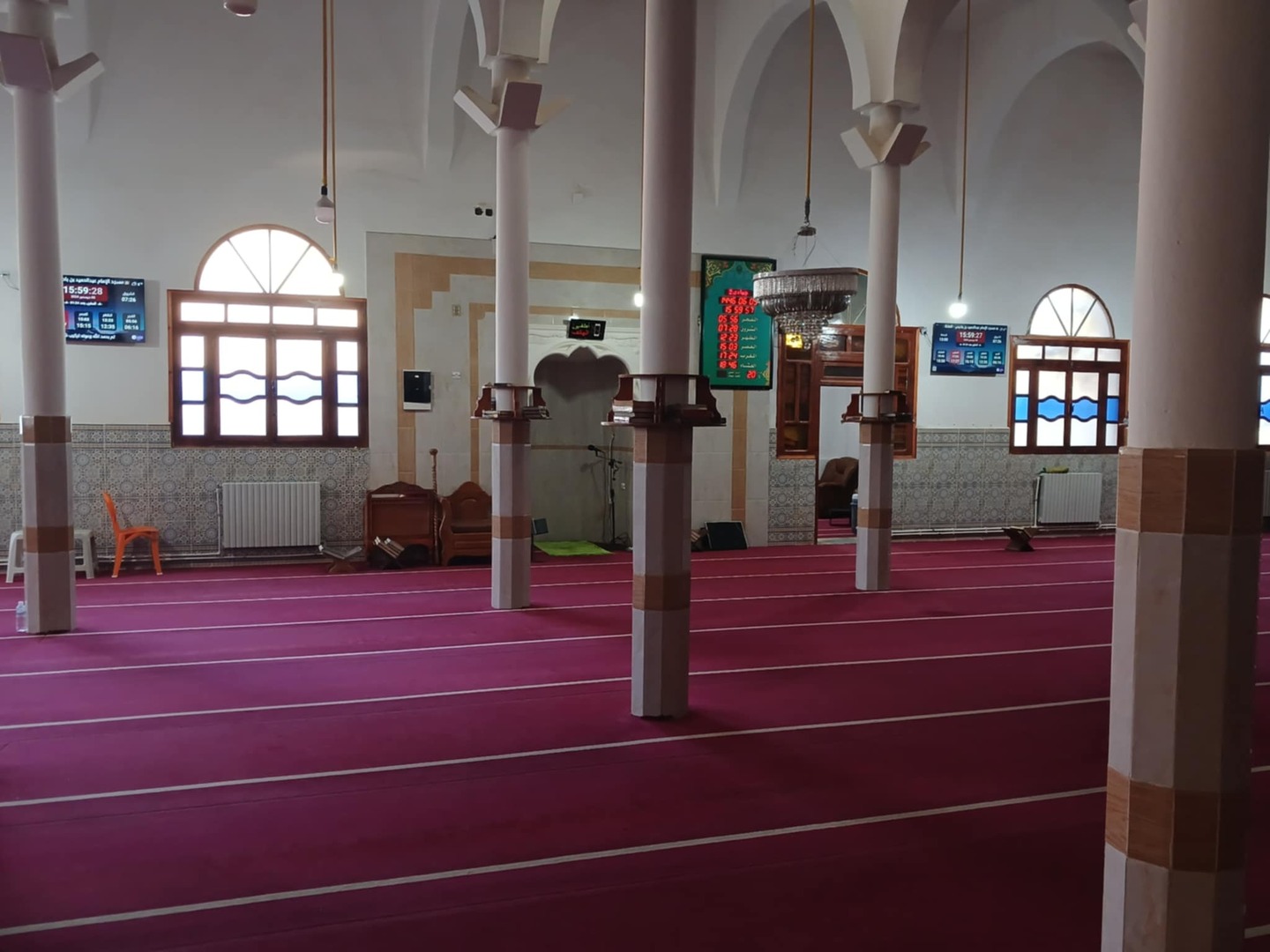 مواقيت الصلاة بمدينة