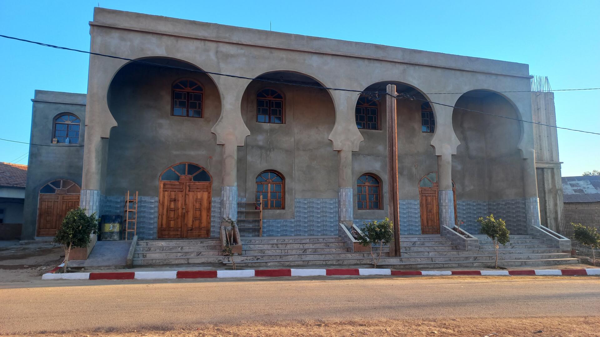مسجد علي بن أبي طالب
