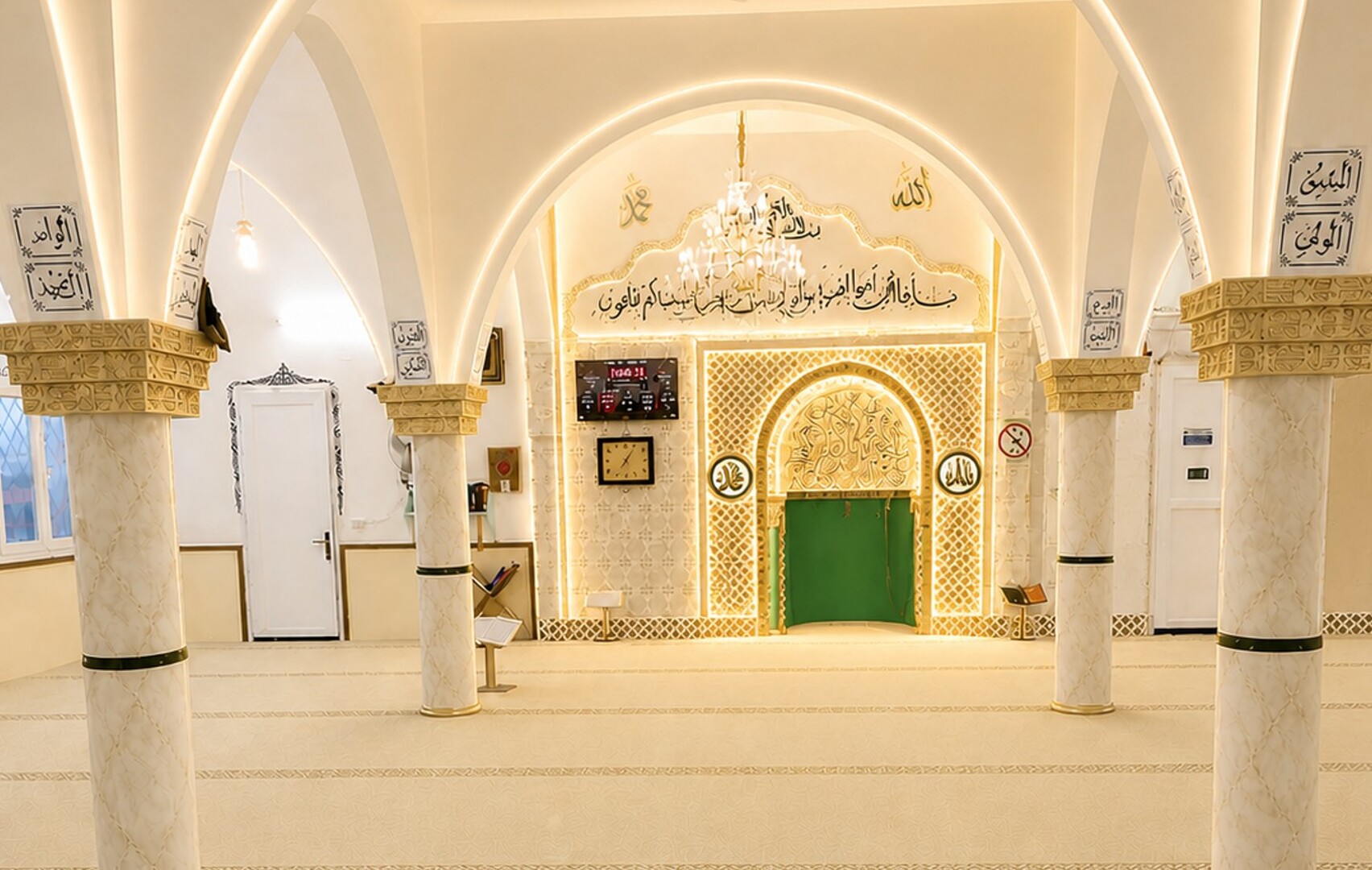 جامع البركة بقصر حديد