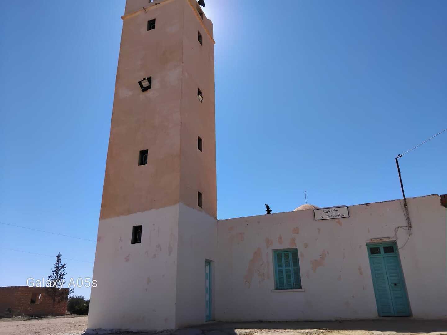 جامع الهرية بئر الباي - سيدي بوزيد